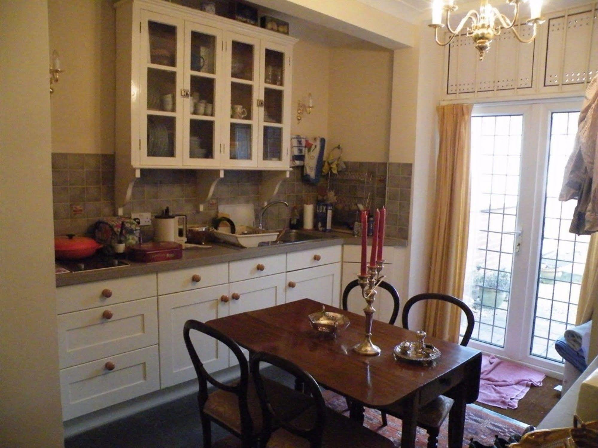 บรอดแลนด์ เกต Bed & Breakfast บร็อคเคนเฮิร์สต์ ภายนอก รูปภาพ